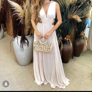 OPEN SIDES MAXI DRESS